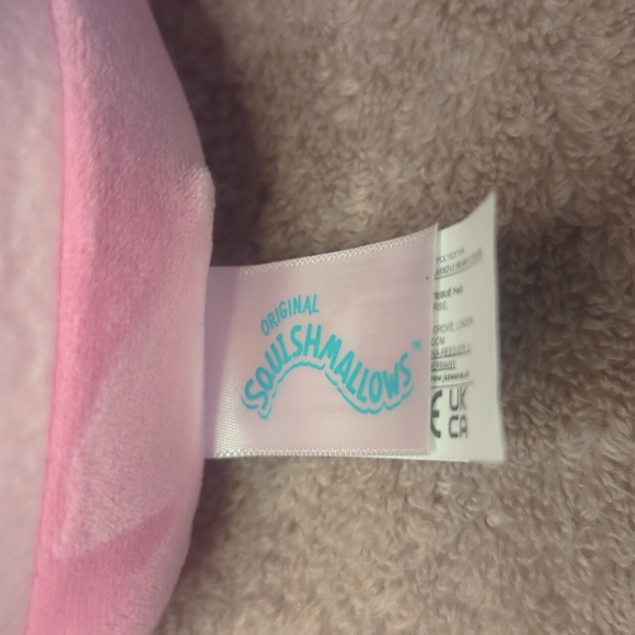 NWT Squishmallow Maline The Capsule Machine - Picture 5 of 5